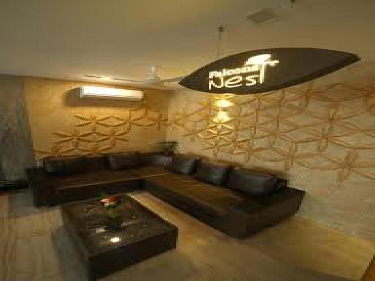 La Riviera Suites Madhapur Hyderabad Esterno foto