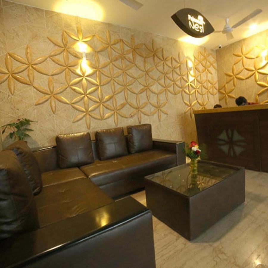 La Riviera Suites Madhapur Hyderabad Esterno foto